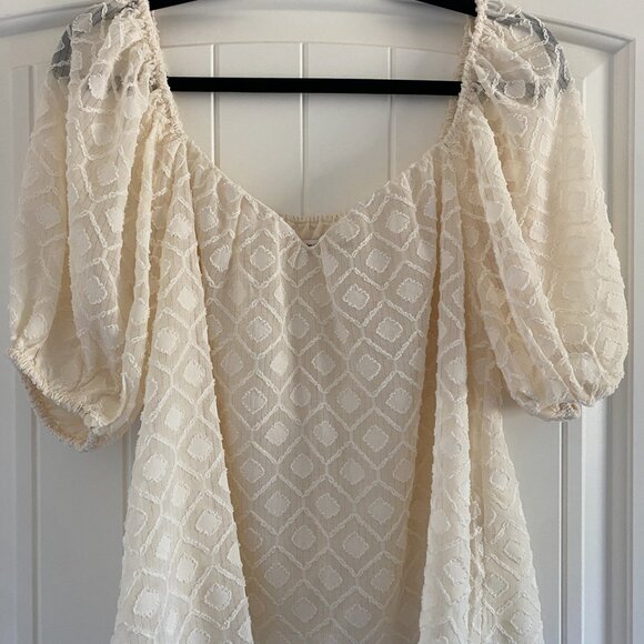 The Baili Textured Blouse in Cream Piper & Scoot NWOT S - Picture 2 of 7